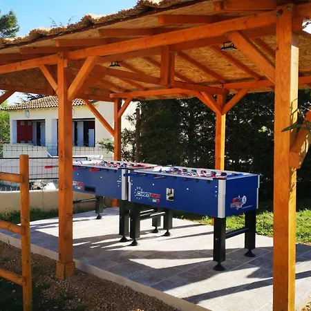 Mobil Avec Terrasse A Pour 2 Personnes - Api-1-52-803 *